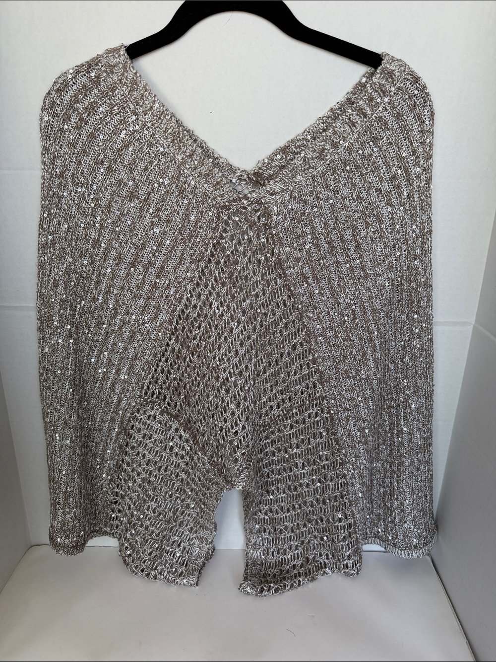 VENUS Metallic Knit Off-the-Shoulder Sweater - Silver